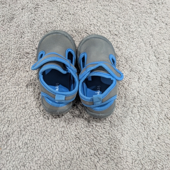oomphies Other - Oomphies Kids Gray‎ and Blue Sandals